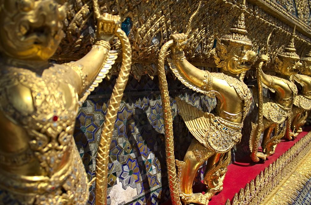 Top 8 Must-See Places in Bangkok